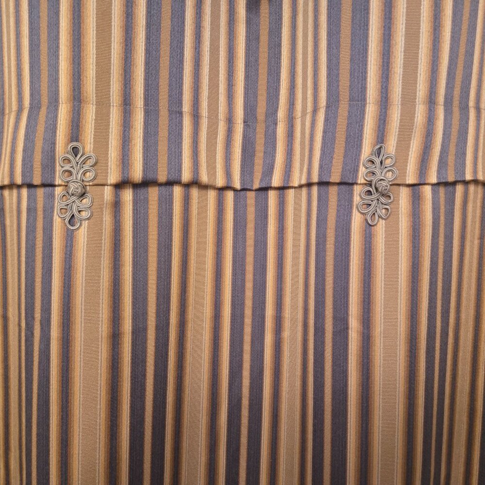 Beautiful West Home Collection Shower Curtain - New unused condition!!